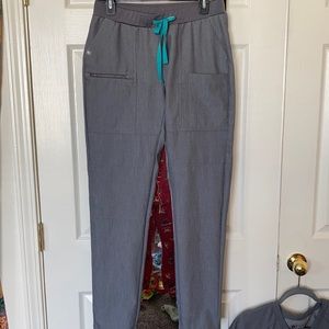 Figs Graphite scrub pants